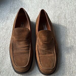 Bachrach Italian Mens used chestnut suede slip ons
